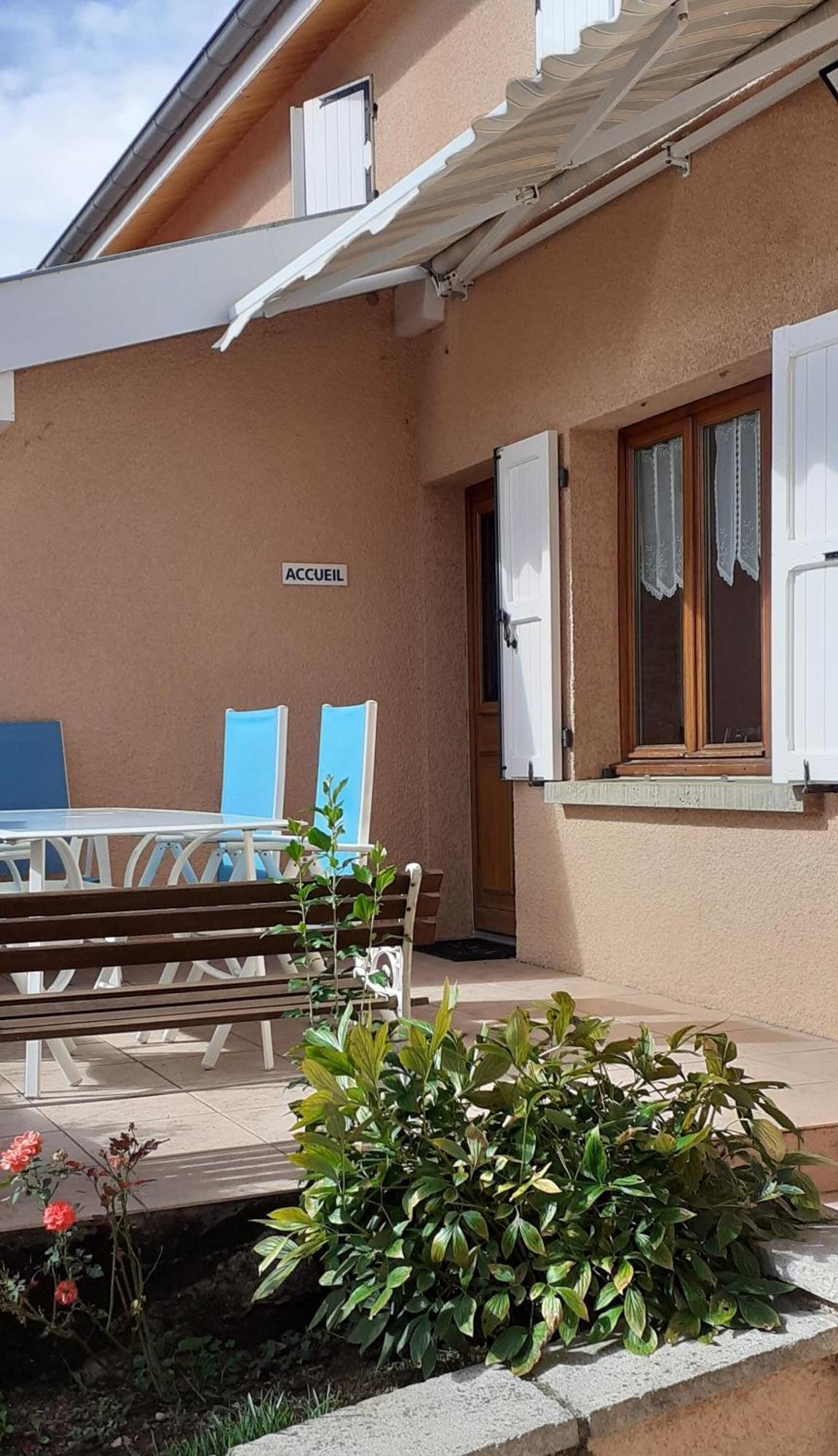 Le Clos Du Jubin Tarare Esterno foto